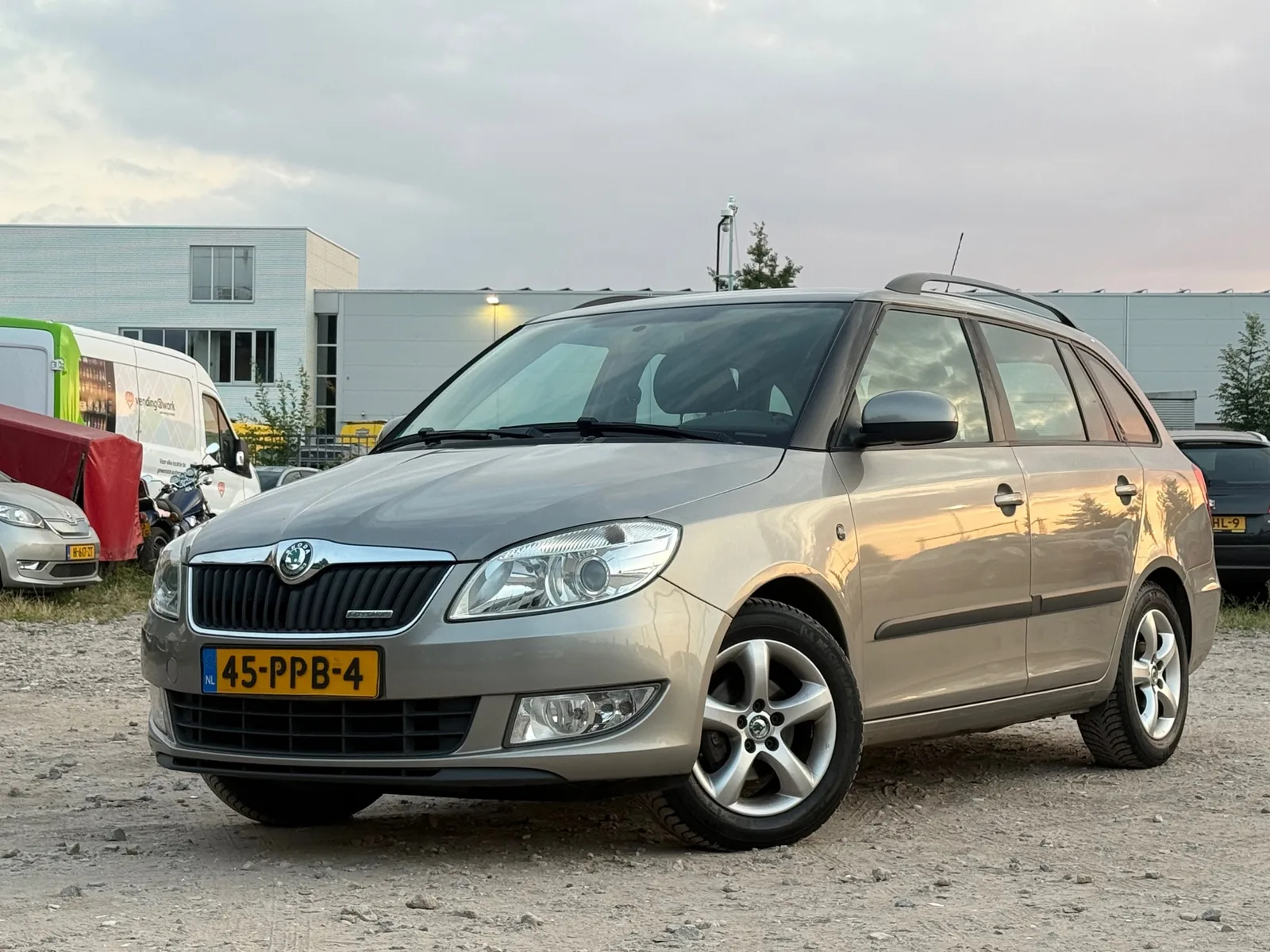 Škoda Fabia (2011) — foto 1