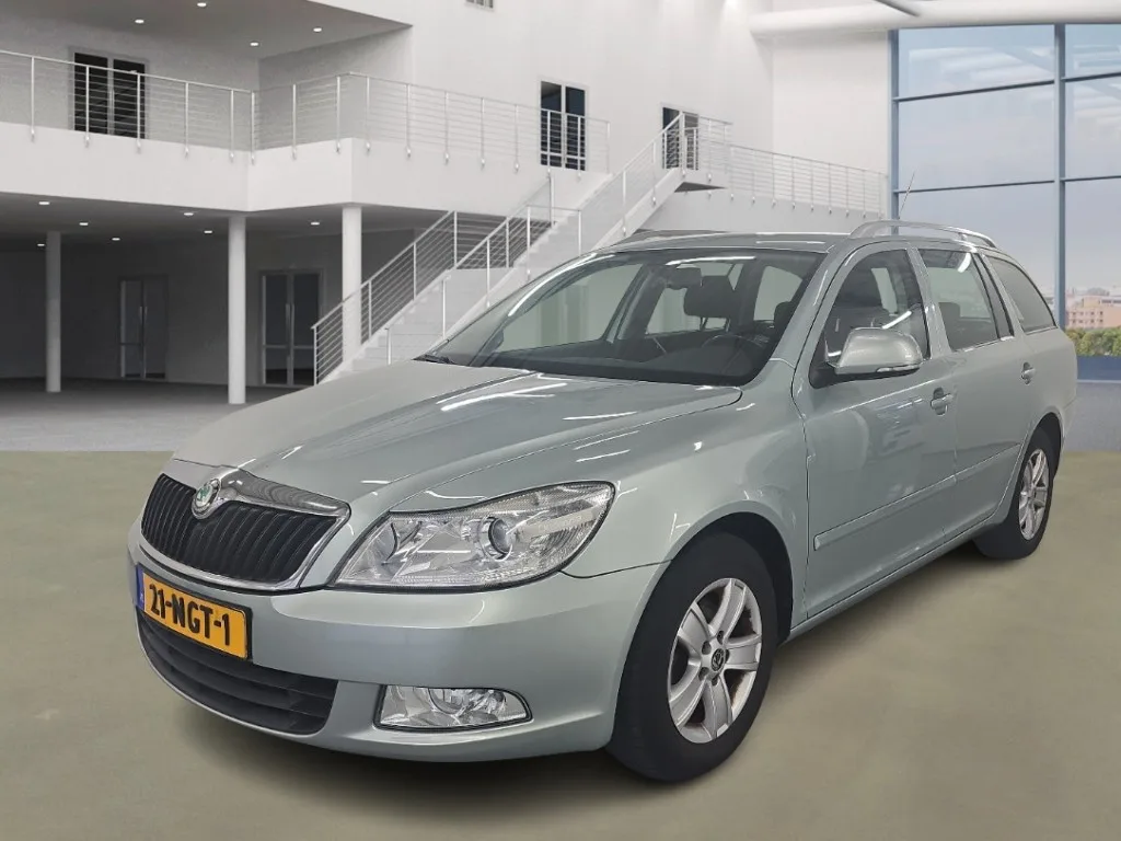 Škoda Octavia (2010) — foto 1