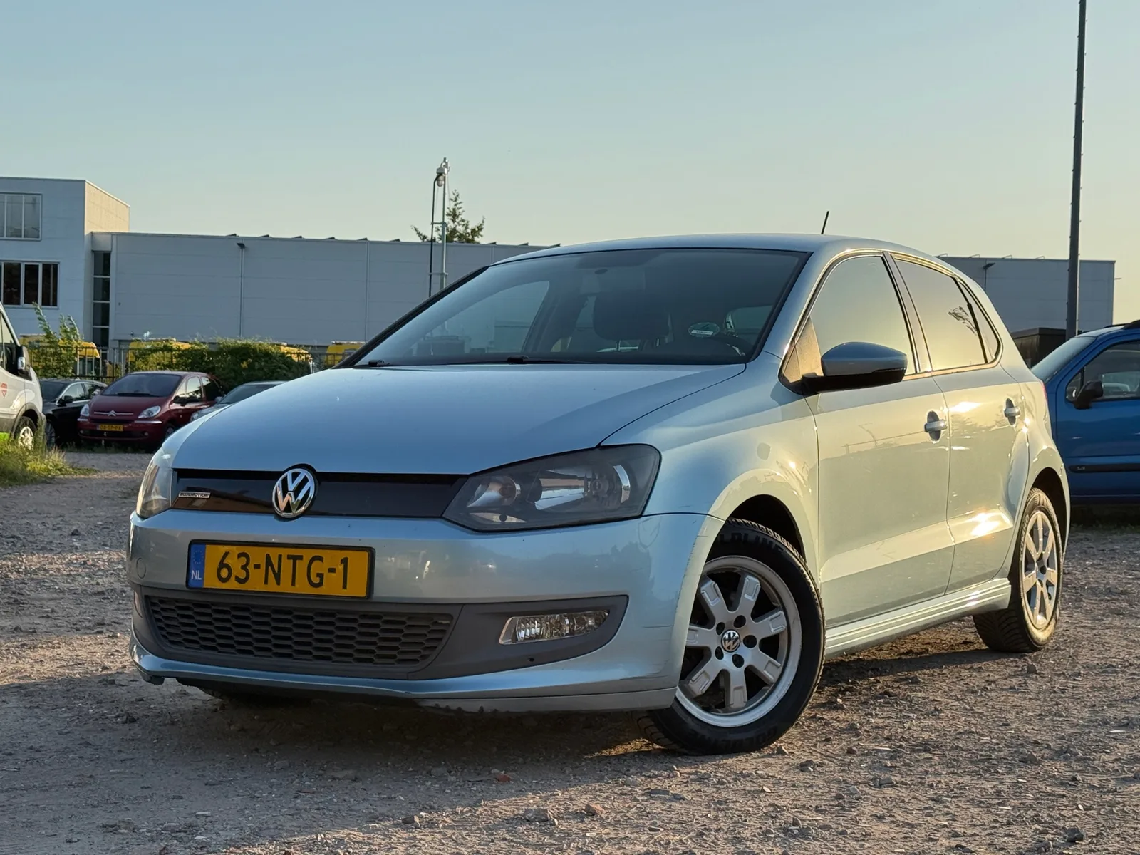 Volkswagen Polo (2010) — foto 1
