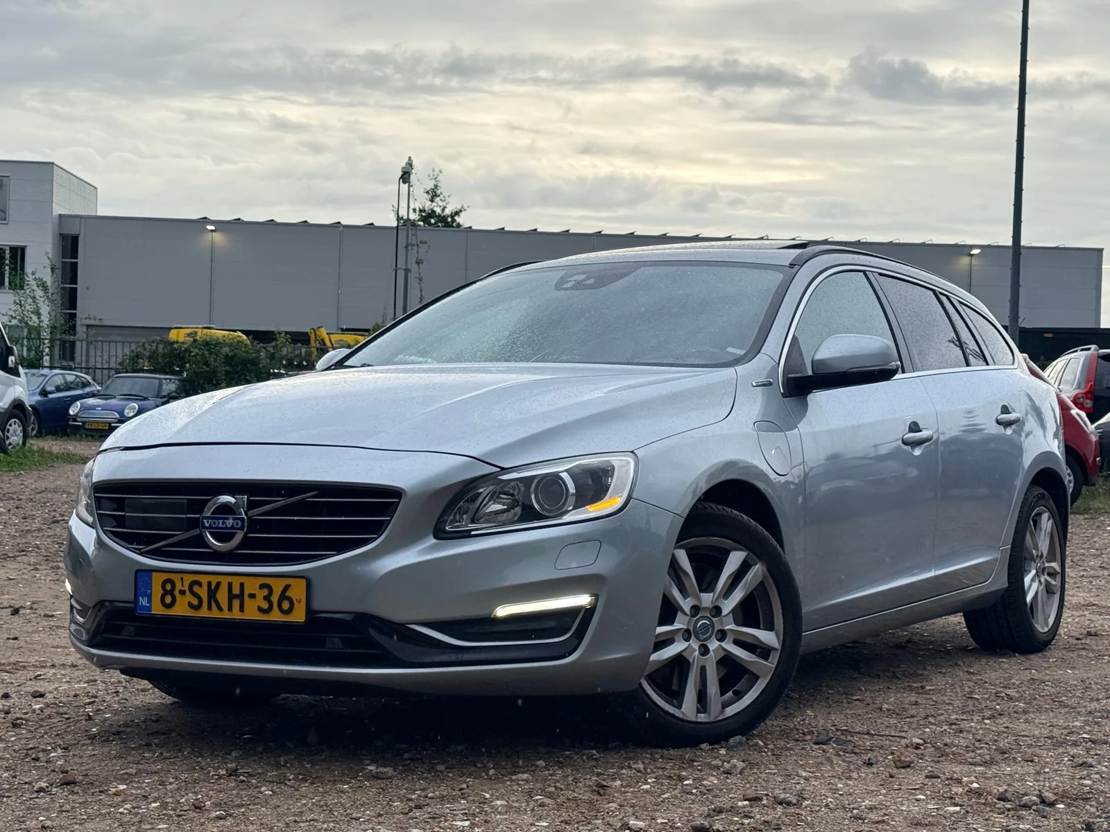 Volvo V60 (2013) — foto 1