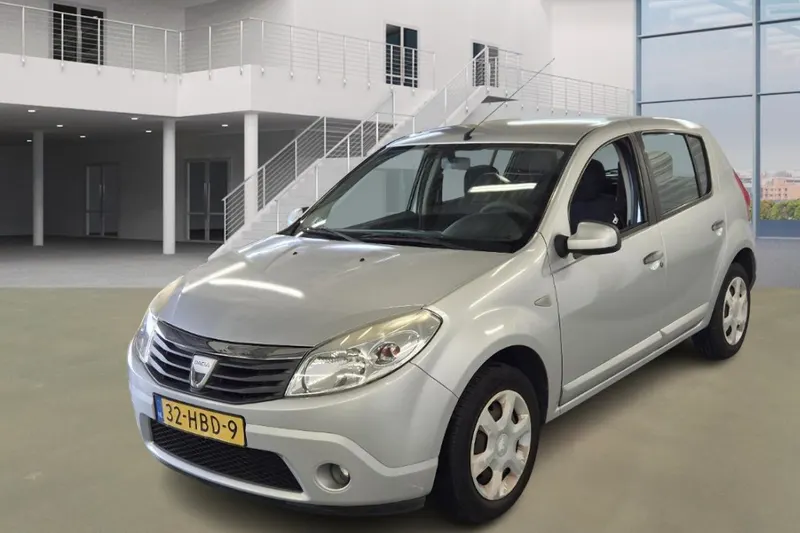 Dacia Sandero (2008)