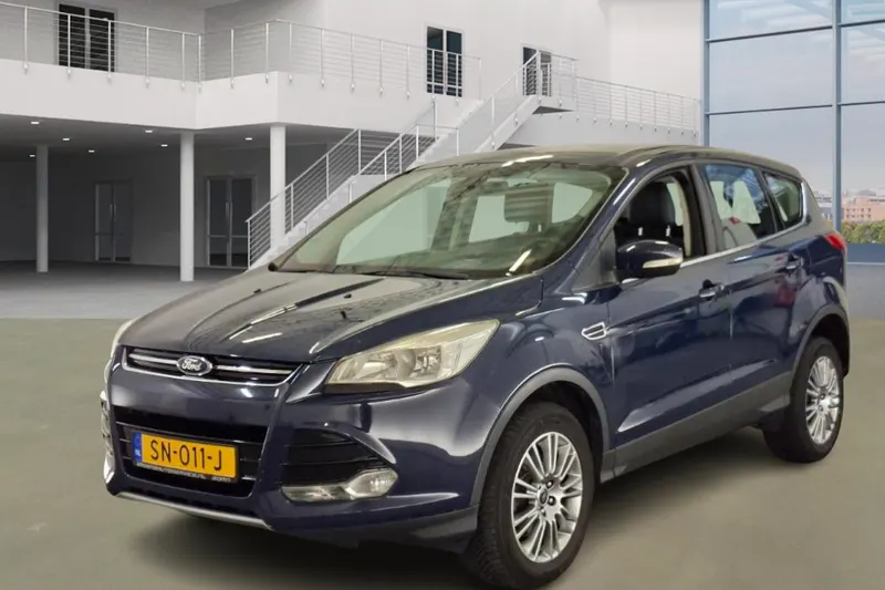Ford Kuga (2013)