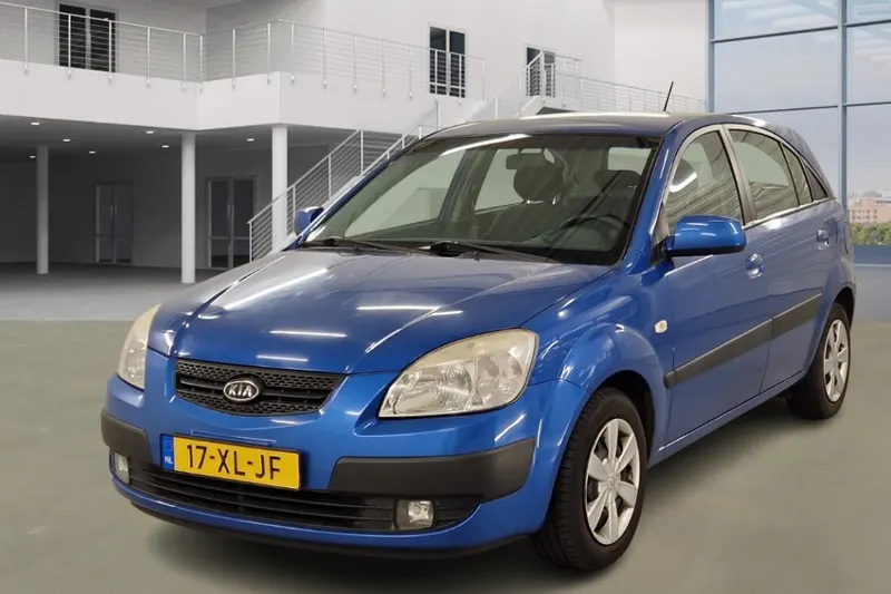 Kia Rio (2007)