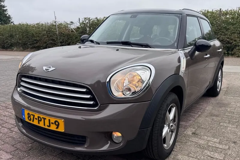 MINI Countryman (2011)