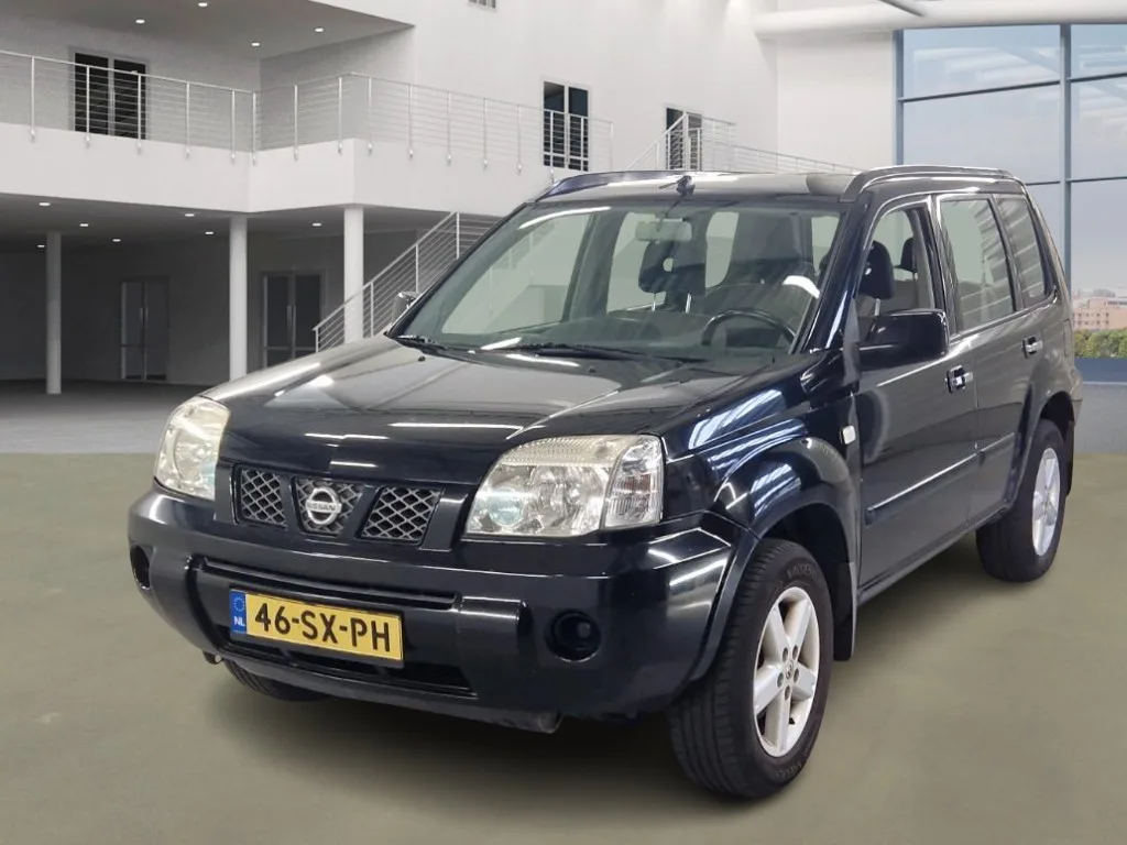Nissan X-Trail (2006) — foto 1