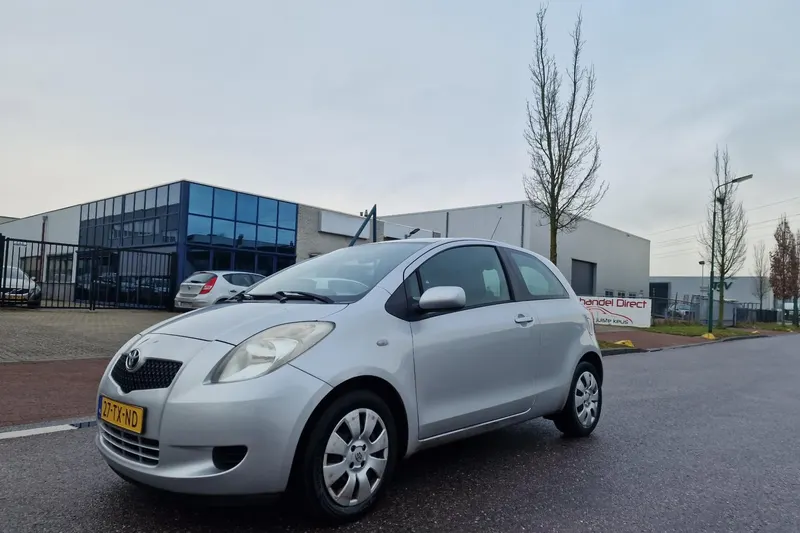 Toyota Yaris (2007)