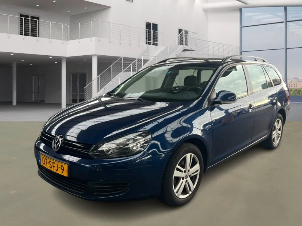 Volkswagen Golf (2011) — foto 1