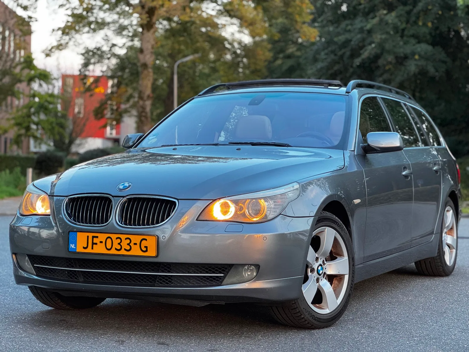 BMW 5-Serie (2008) — foto 1