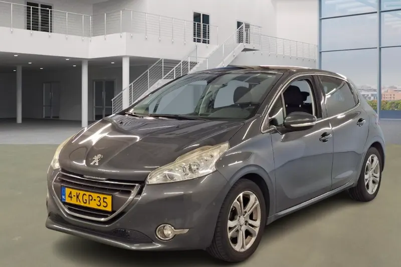 Peugeot 208 (2013)