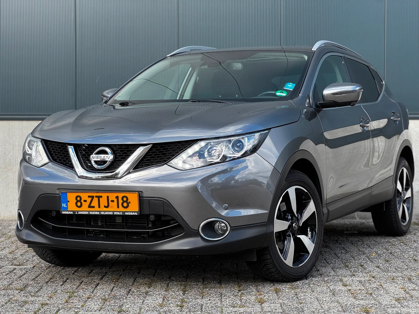 Nissan Qashqai (2015) — foto 1