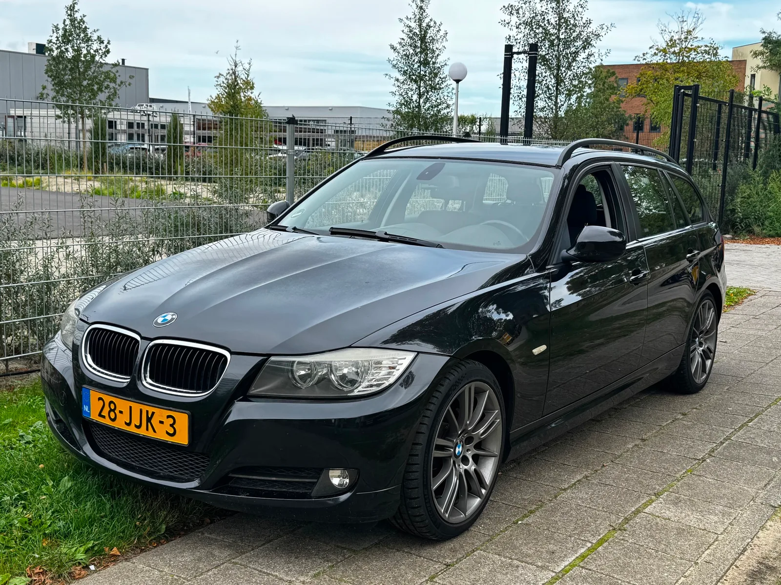 BMW 3-Serie (2009) — foto 1