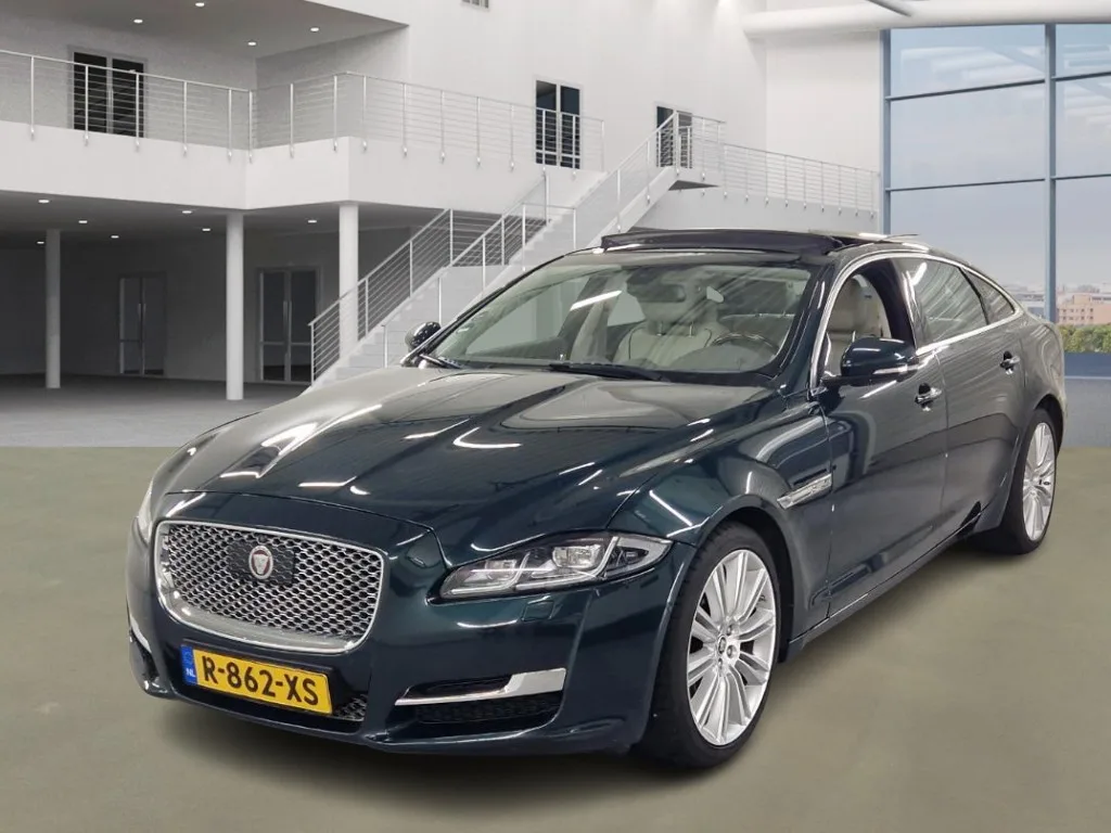 Jaguar XJ (2016) — foto 1