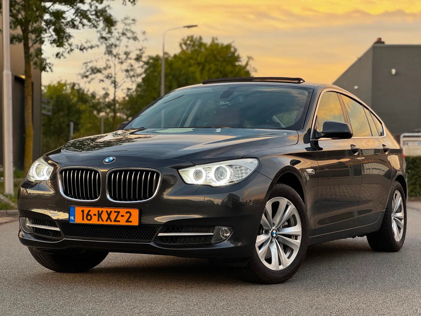 BMW 5-Serie (2010) — foto 1