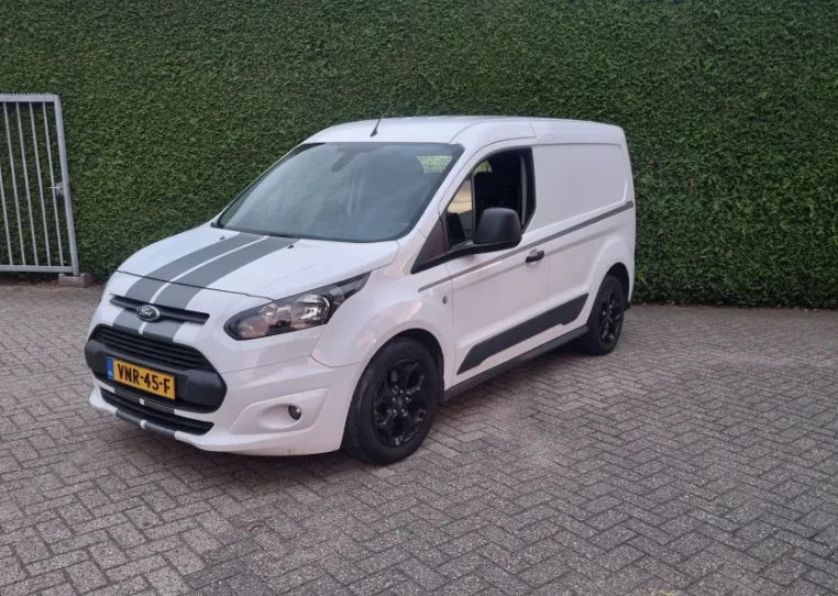 Ford Transit Connect (2016) — foto 1