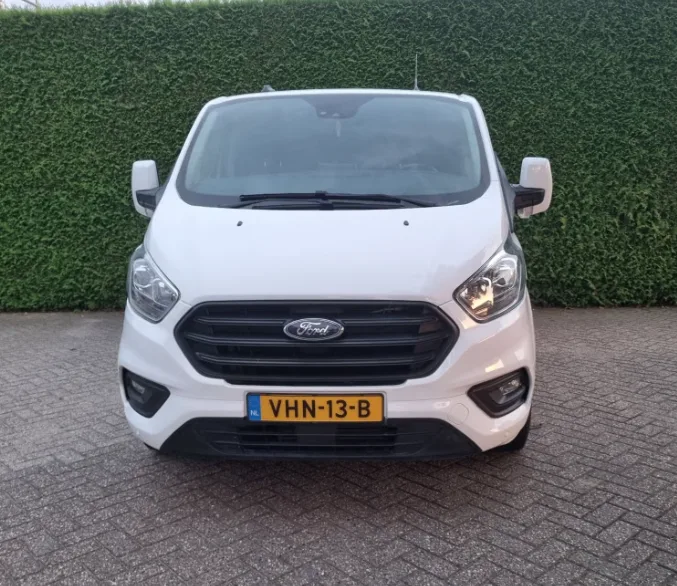 Ford Transit Custom (2020) — foto 1