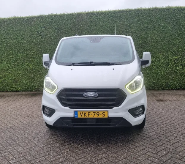 Ford Transit Custom (2021) — foto 1