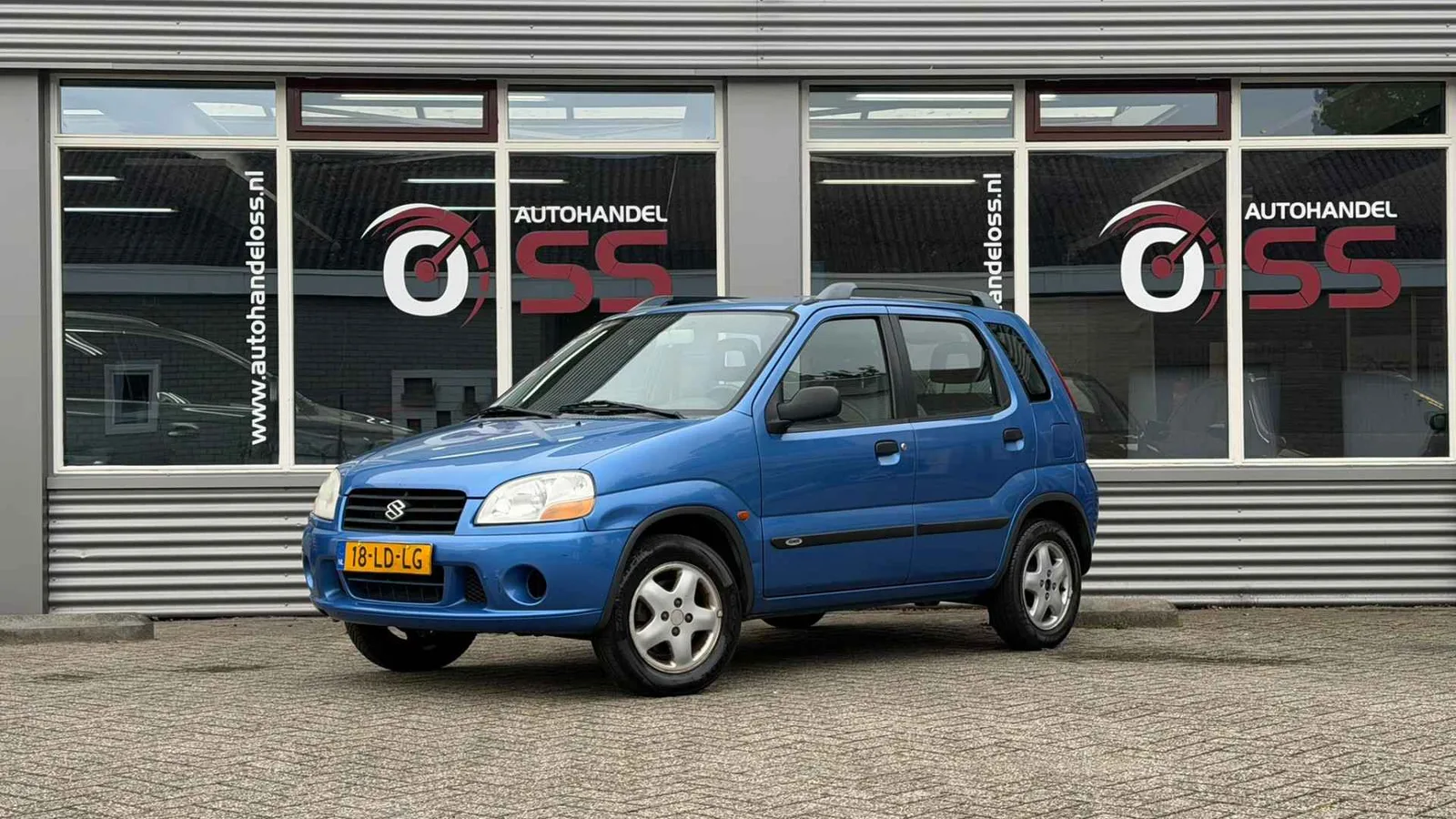 Suzuki Ignis (2002) — foto 1