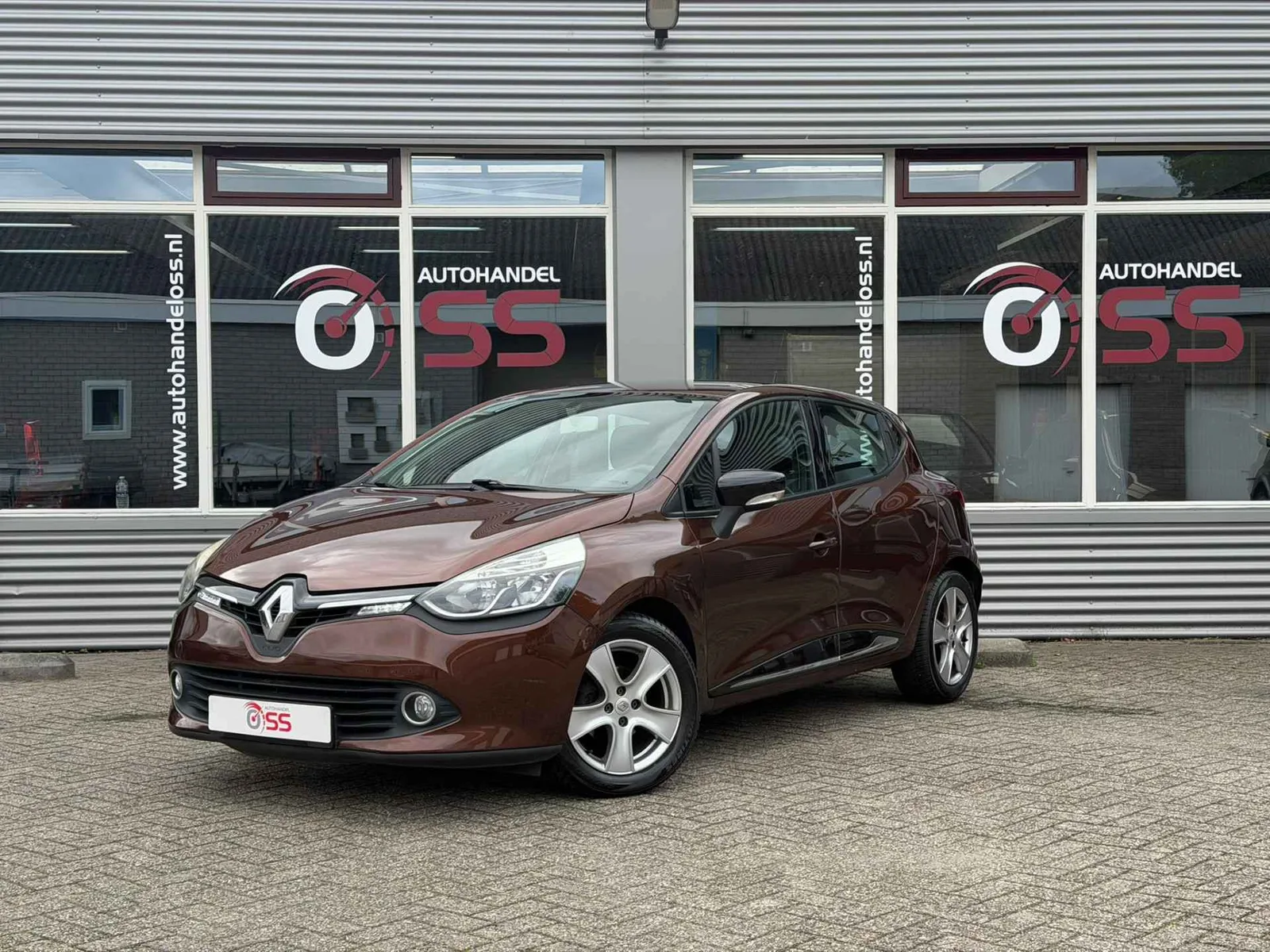Renault Clio (2013) — foto 1