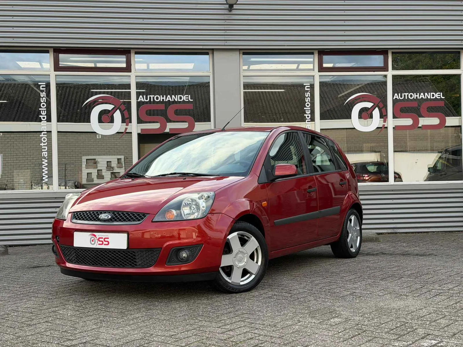 Ford Fiesta (2006) — foto 1