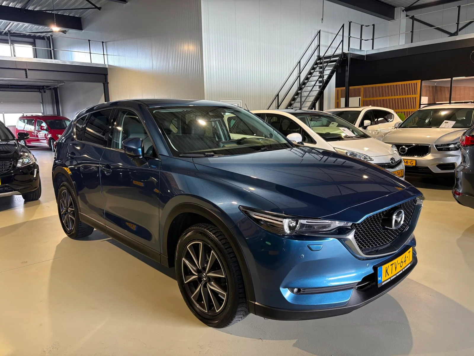 Mazda CX-5 (2017) — foto 1