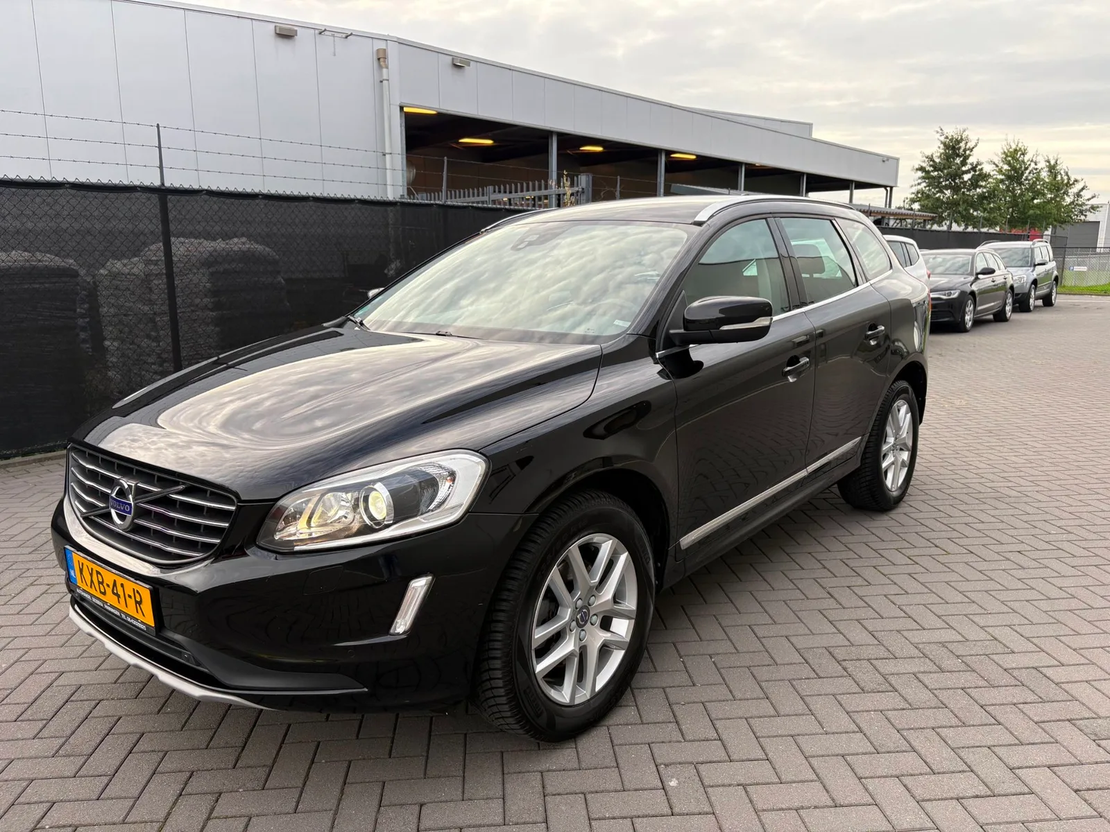 Volvo XC60 (2016) — foto 1