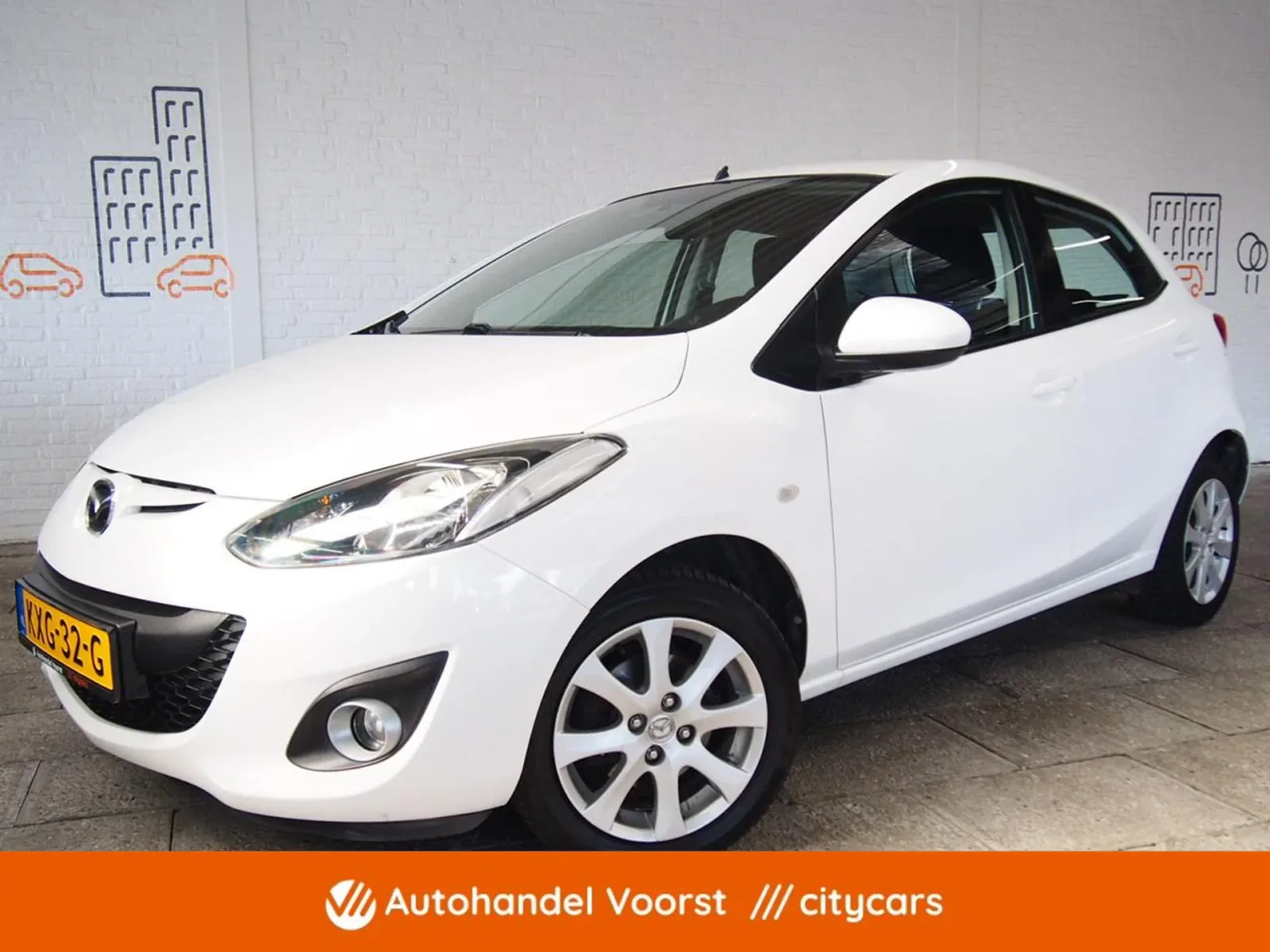 Mazda 2 (2011) — foto 1
