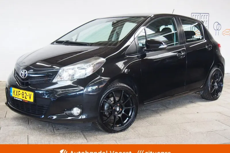 Toyota Yaris (2013)