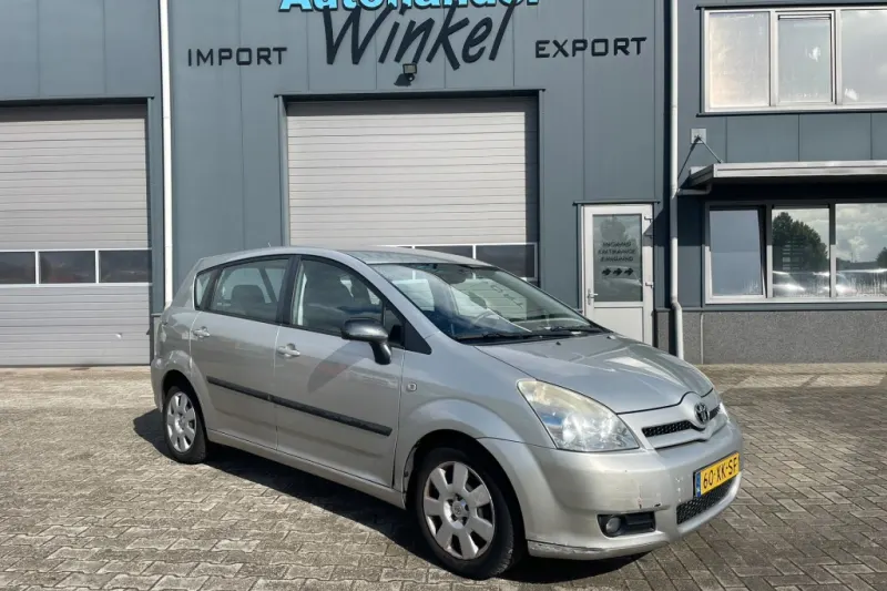 Toyota Verso (2007)