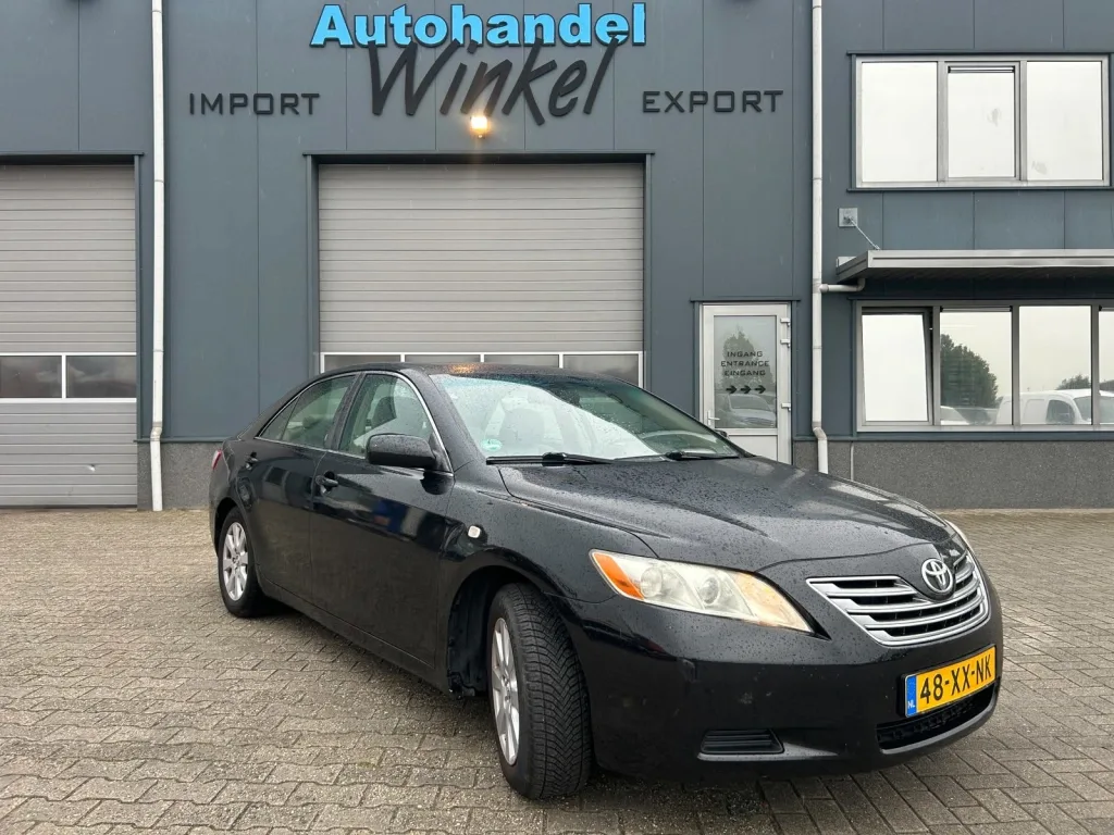 Toyota Camry (2007) — foto 1