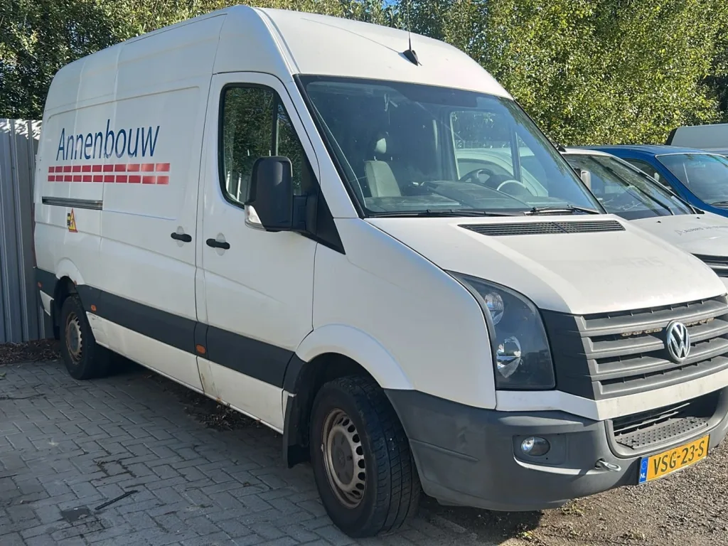 Volkswagen Crafter (2015) — foto 1
