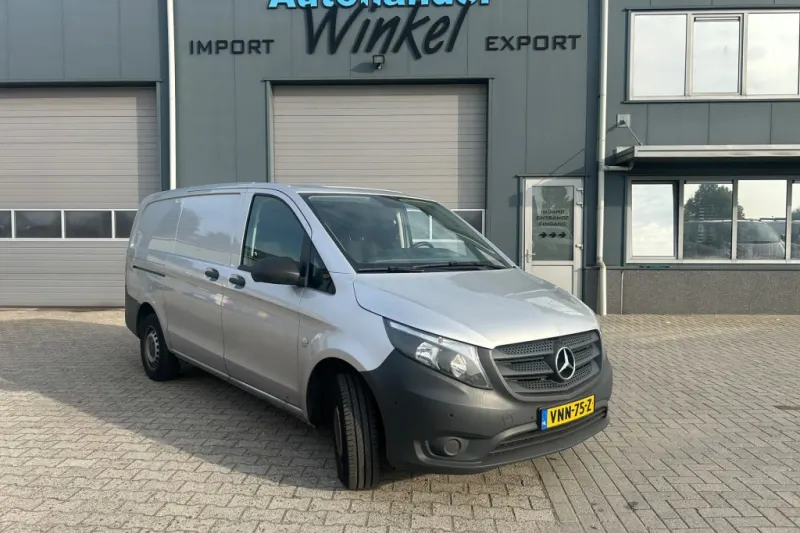 Mercedes-Benz Vito (2022)