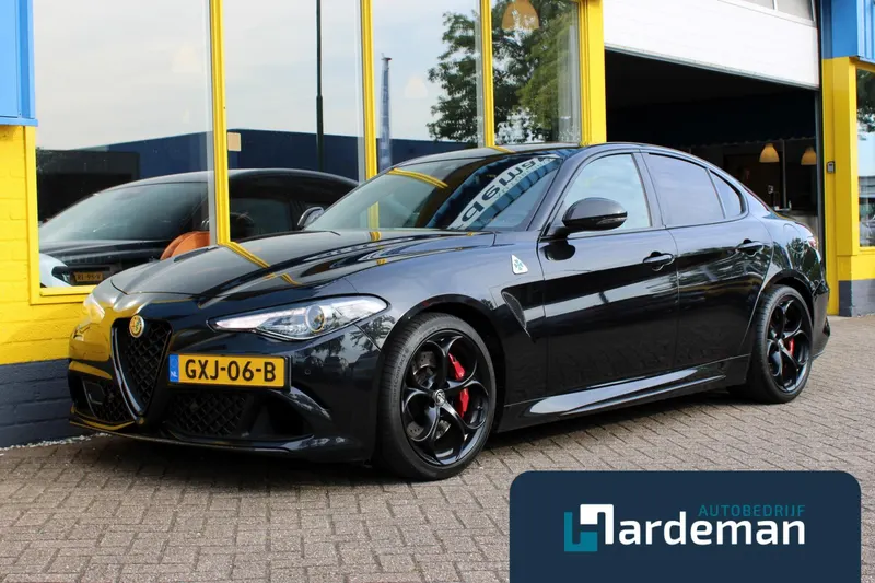 Alfa Romeo Giulia (2021)