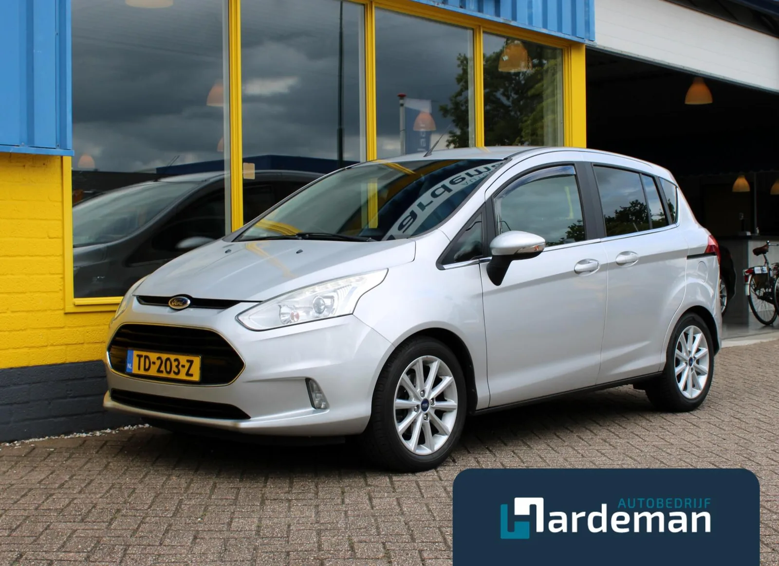 Ford B-Max (2017) — foto 1