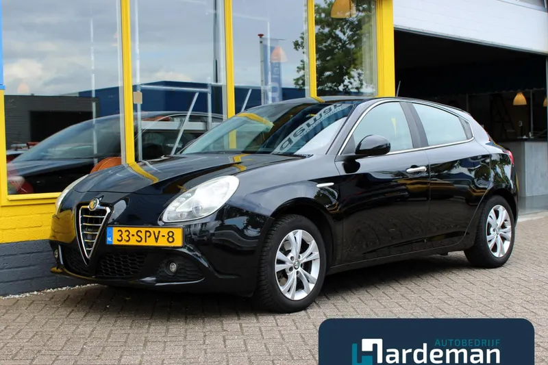 Alfa Romeo Giulietta (2011)