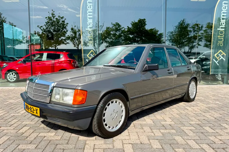 Mercedes-Benz 190-Serie (1986)