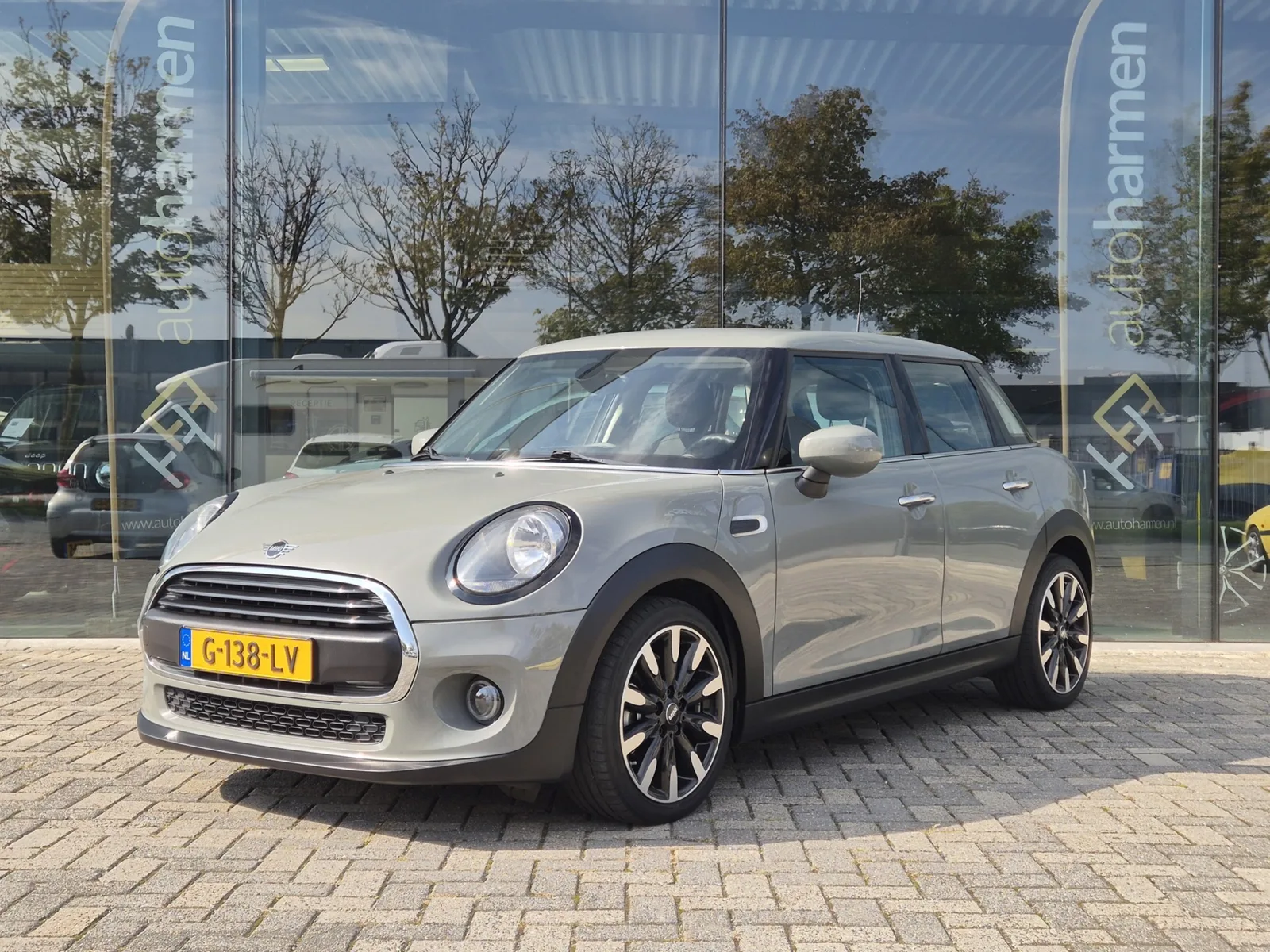 MINI One (2019) — foto 1