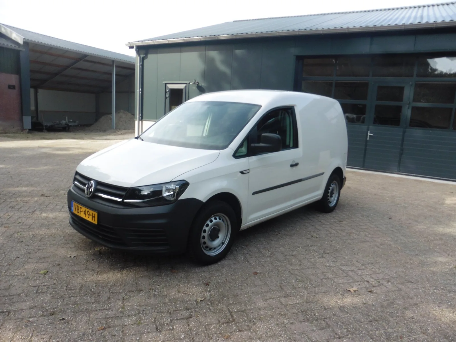 Volkswagen Caddy (2019) — foto 1