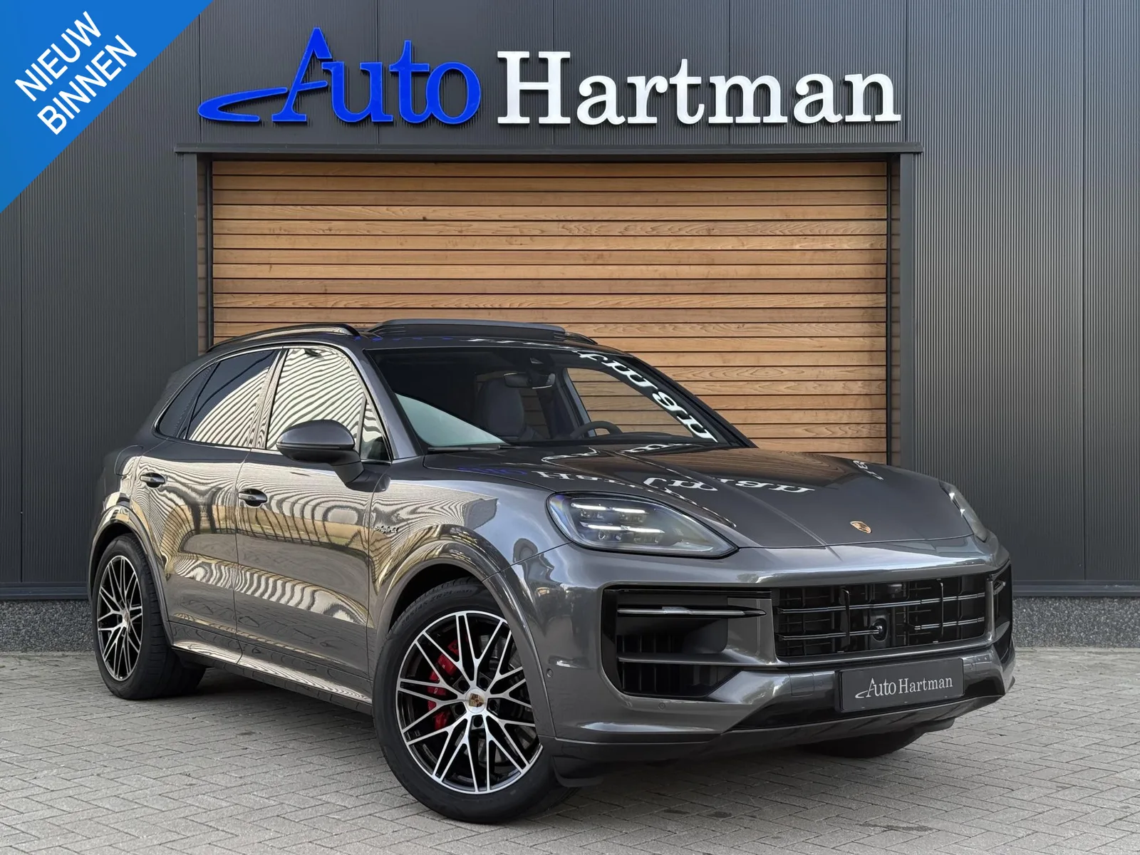 Porsche Cayenne (2025) — foto 1