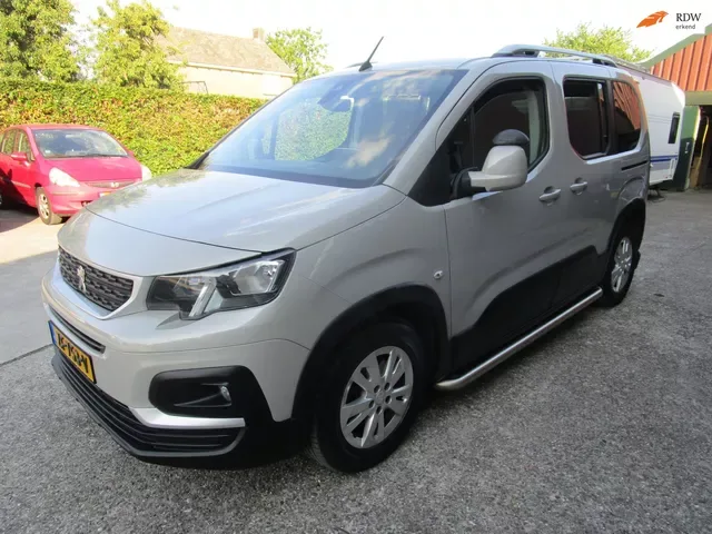 Peugeot Rifter (2018) — foto 1