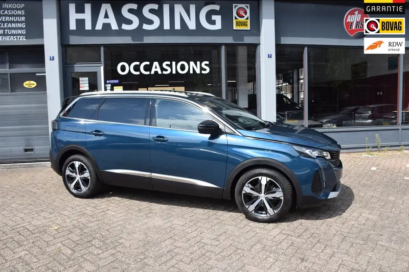 Peugeot 5008 (2021)