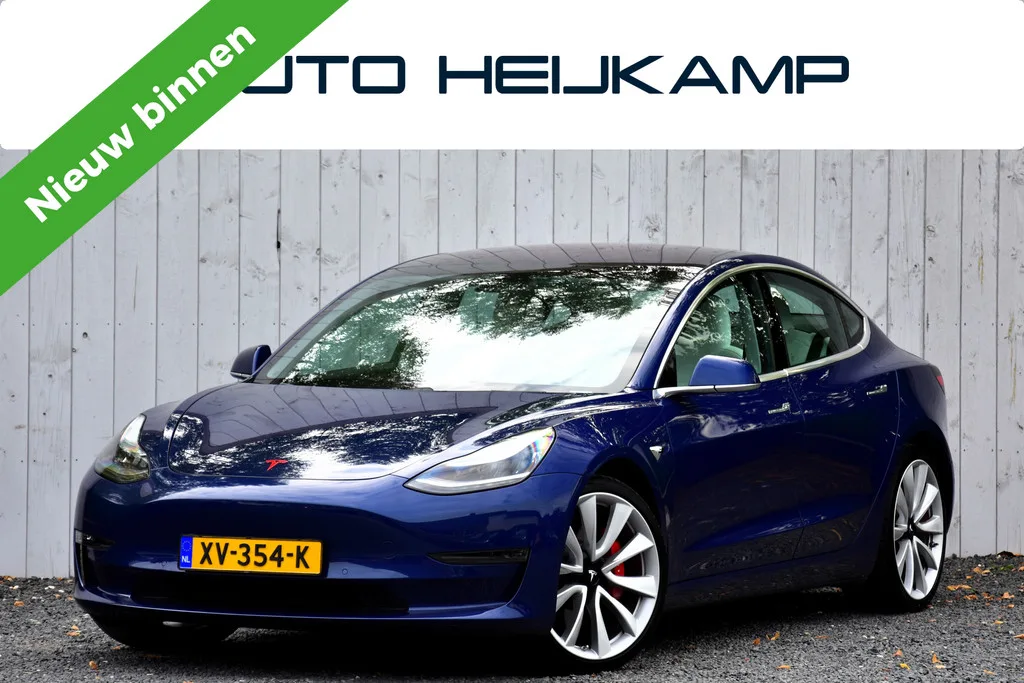 Tesla Model 3 (2019) — foto 1