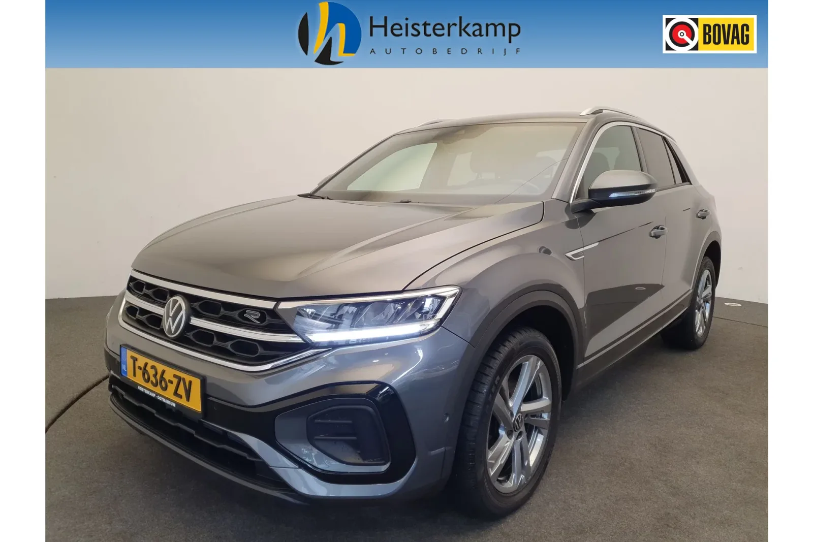 Volkswagen T-Roc (2022) — foto 1