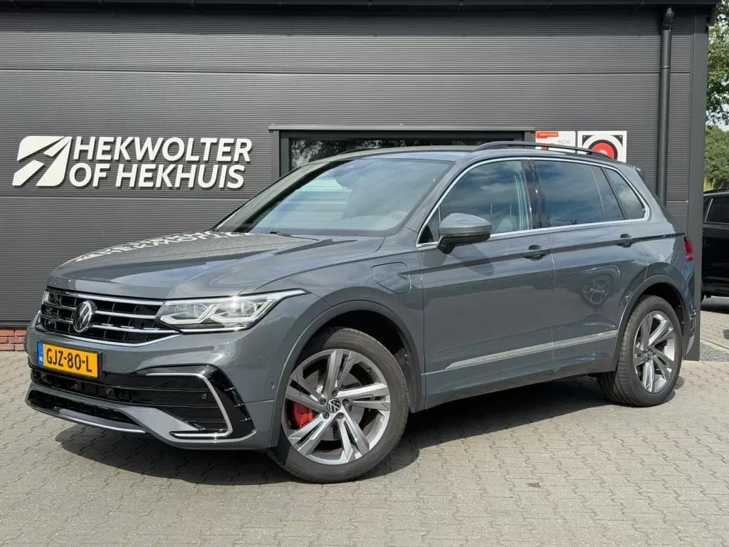 Volkswagen Tiguan (2021) — foto 1