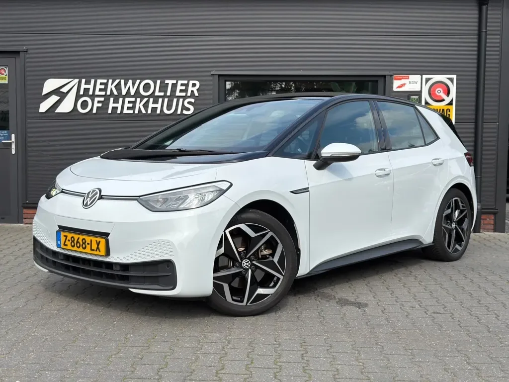 Volkswagen ID.3 (2023) — foto 1