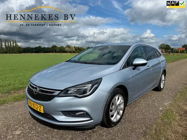 Opel Astra (2017) — foto 1