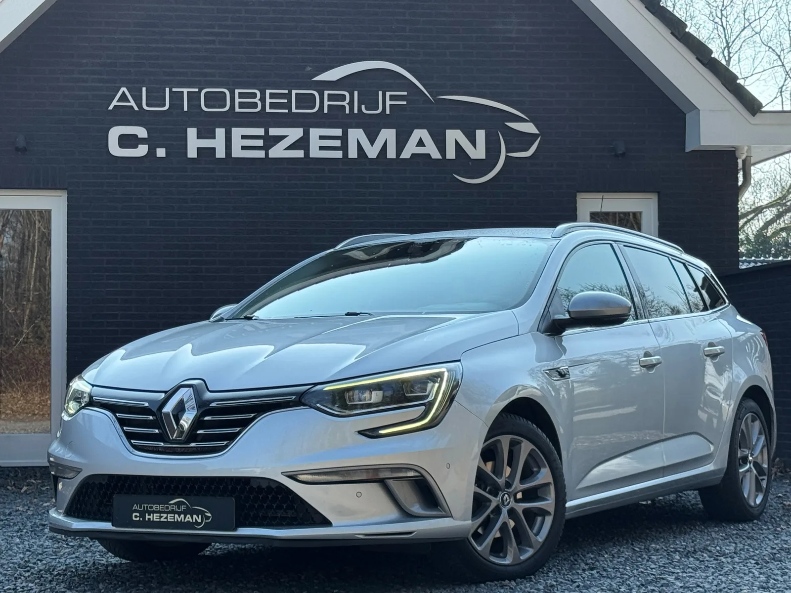 Renault Mégane (2016) — foto 1