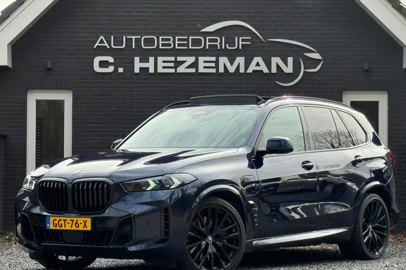 BMW X5 (2024)