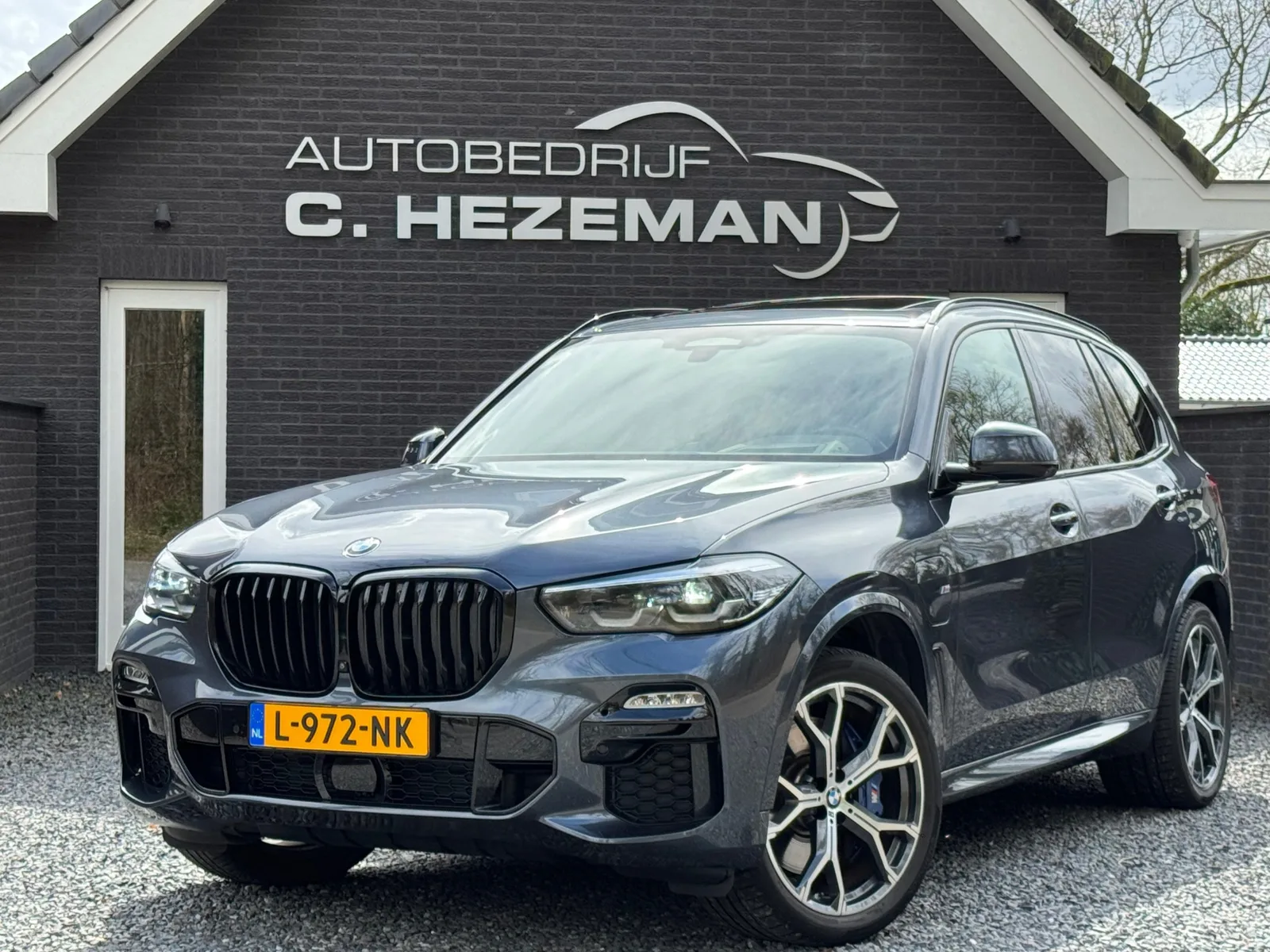 BMW X5 (2021) — foto 1