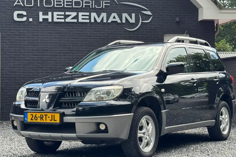 Mitsubishi Outlander (2005)