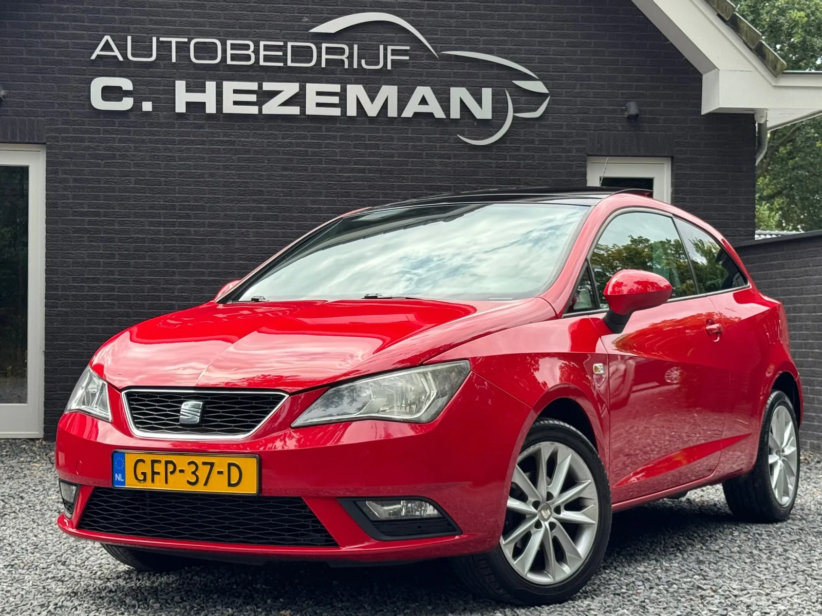 SEAT Ibiza (2013) — foto 1